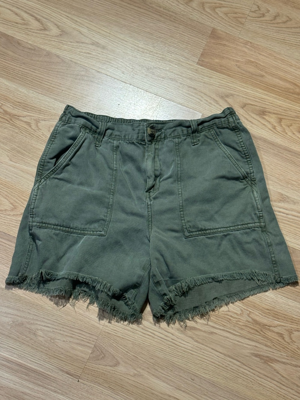 aerie | Olive Green Frayed Hem Utility Shorts